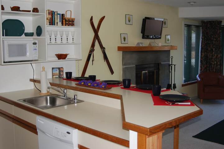 Mountain Lodge at Okemo a Vail Resorts Property