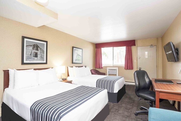 Room 16 of 27