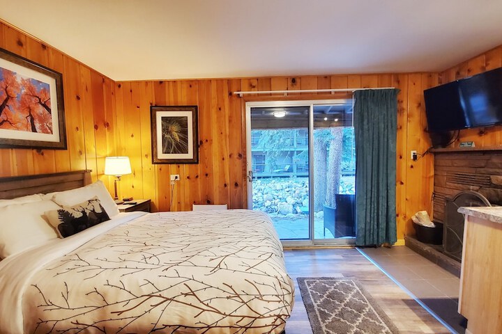 Room 100 of 137