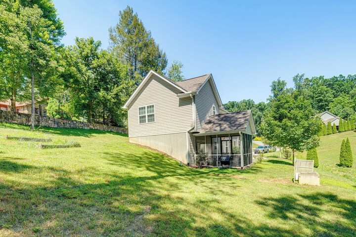 Candler Home w / Porch & Backyard: Near Asheville!