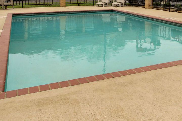 Pool 3 of 26