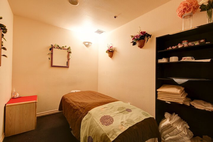 Room 109 of 143