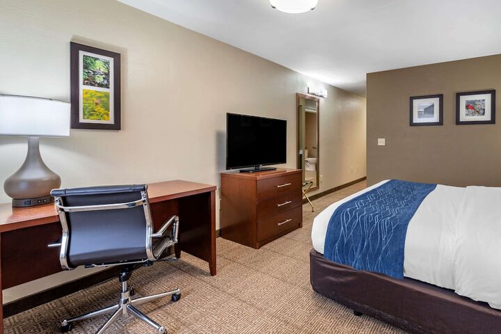Room 17 of 51