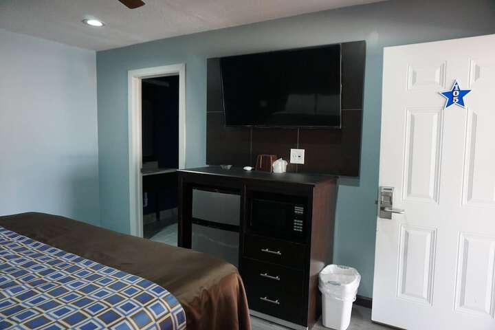 Star Light Inn
