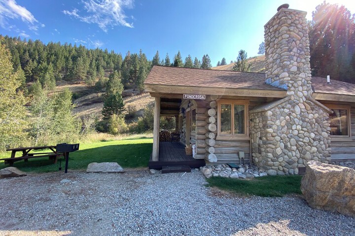 Rye Creek Lodge