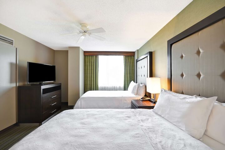 Room 11 of 39
