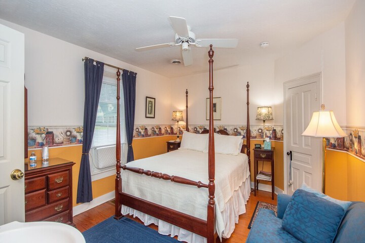 Room 20 of 22