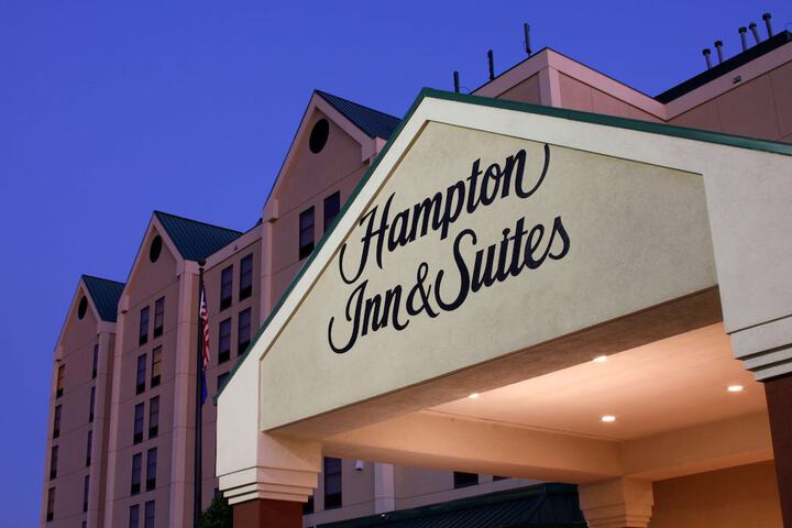 Hotel 4 of 42