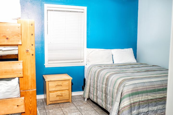 Room 28 of 29
