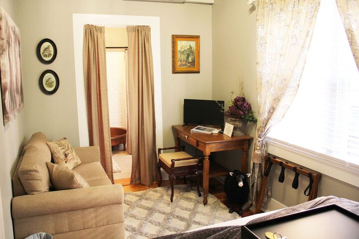 Boonville Luxury Lodging