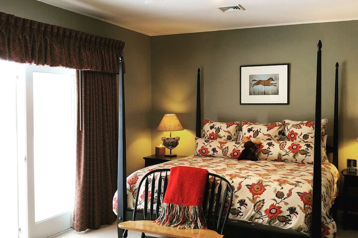 Stone Hill Inn