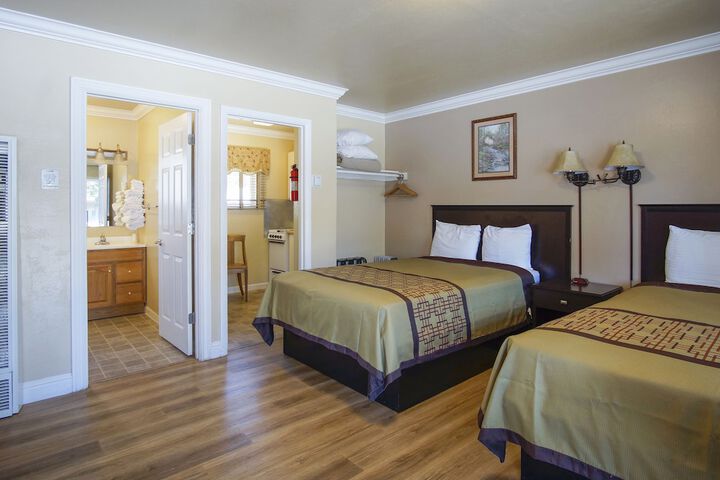 Room 50 of 90