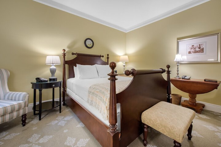 Room 29 of 185