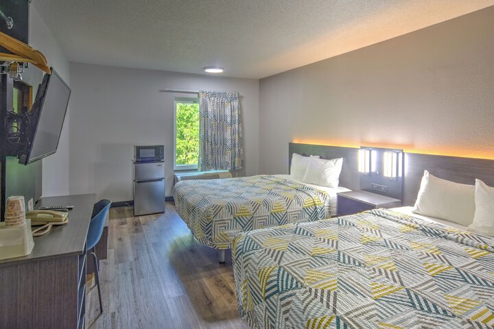 Motel 6 Libertyville IL