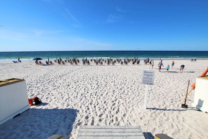 Beach 85 of 106