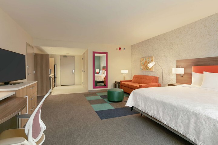 Room 13 of 29