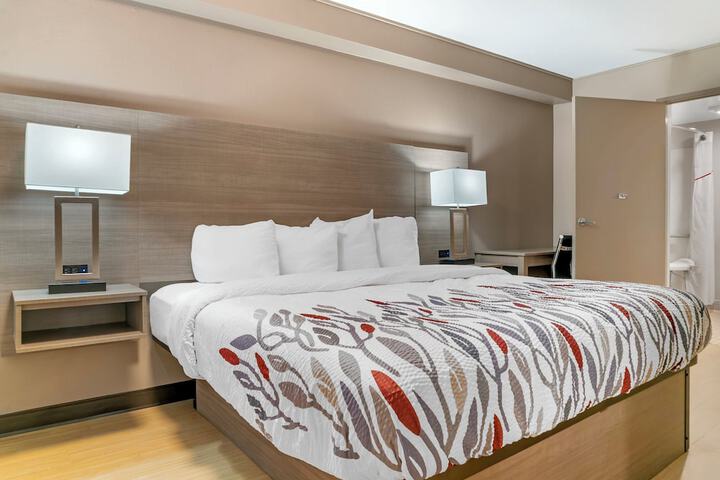 Red Roof Inn Detroit-Rochester Hills / Auburn Hills