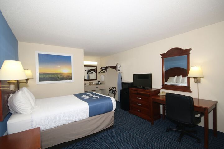 Room 18 of 24