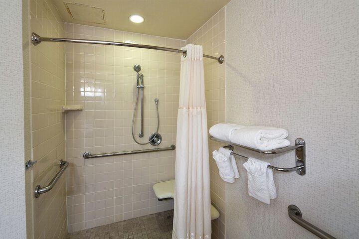 DoubleTree by Hilton Hotel Modesto