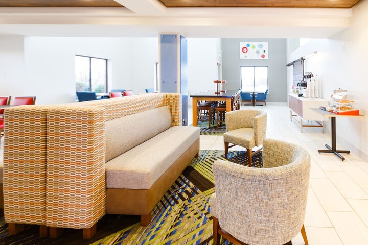 Hotel 6 of 25