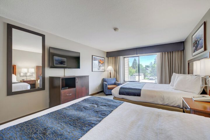 Room 51 of 111