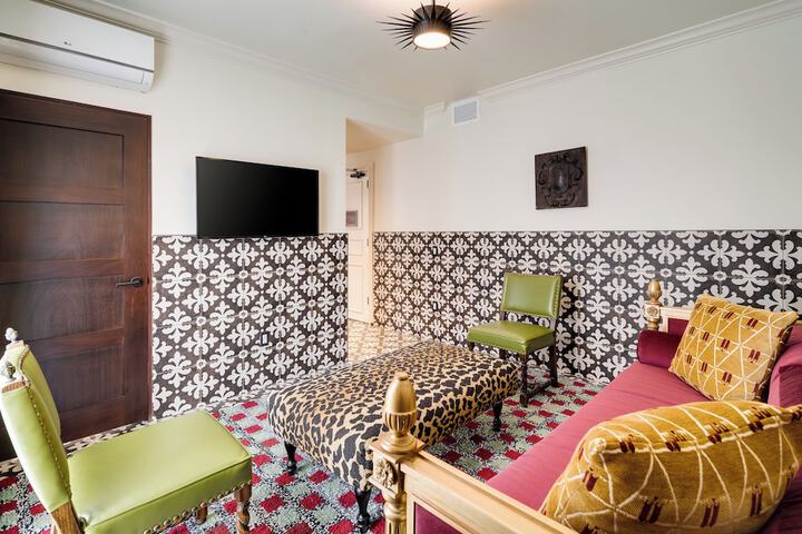 Room 48 of 116
