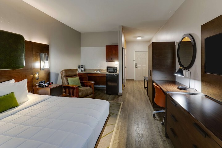 Room 16 of 52