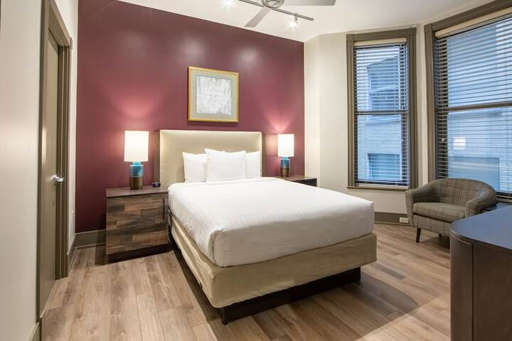 Room 21 of 40