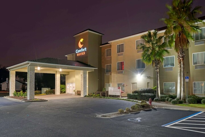 Hotel 3 of 49