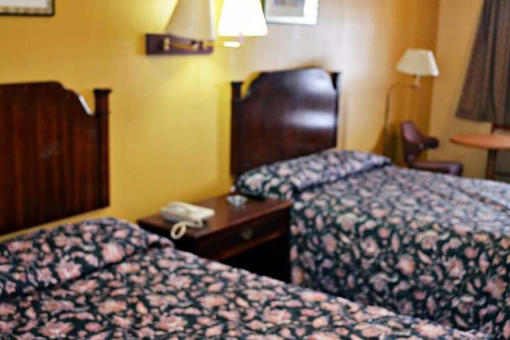 Room 12 of 47