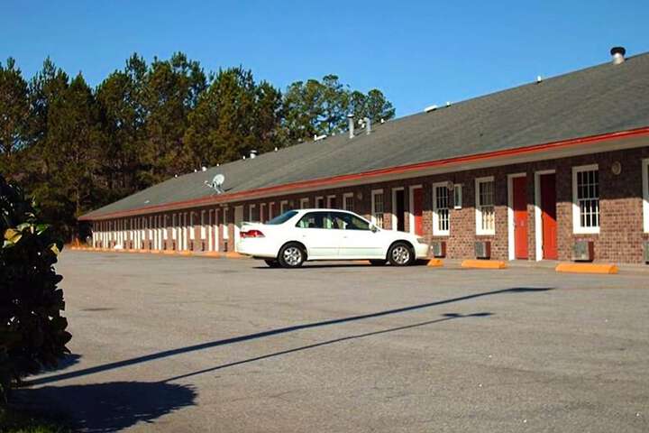 OYO Hotel Ridgeland East