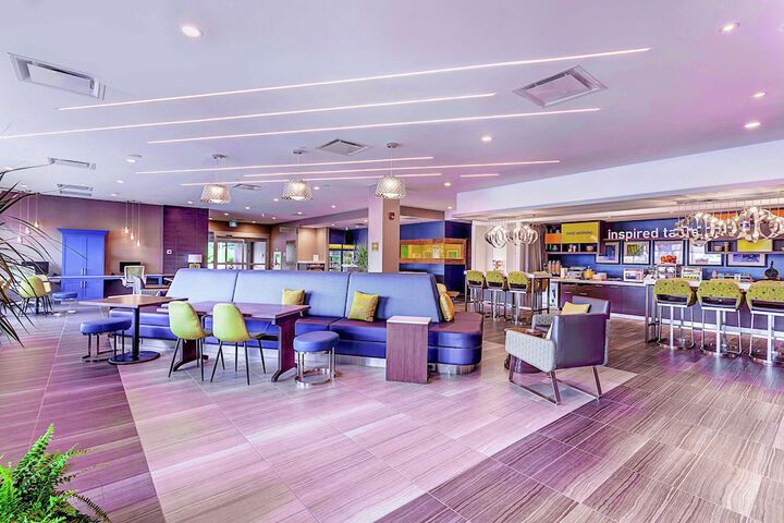 Home2 Suites by Hilton Toronto Brampton