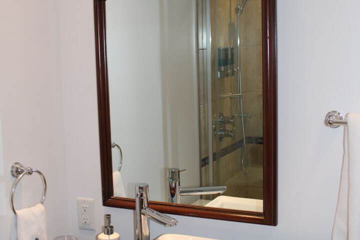Auberge Chesleys Inn