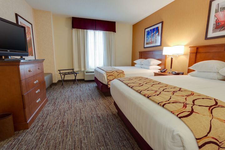 Room 10 of 44