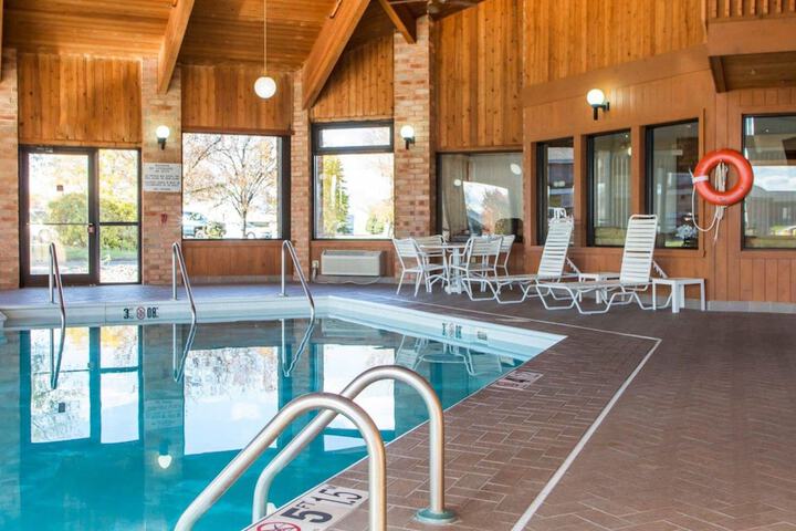 Pool 5 of 37