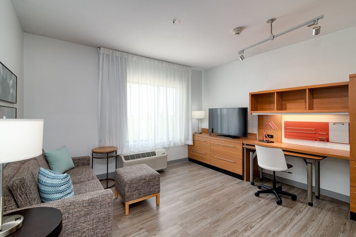 Room 68 of 89