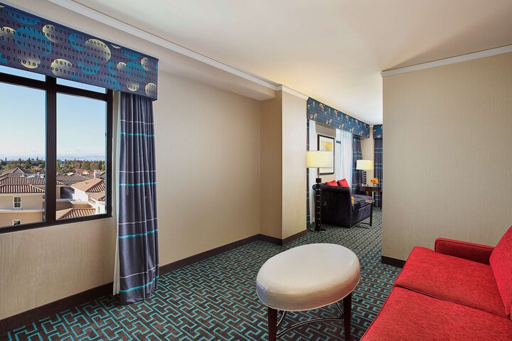 Room 16 of 54