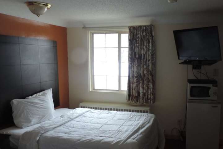 Room 39 of 60