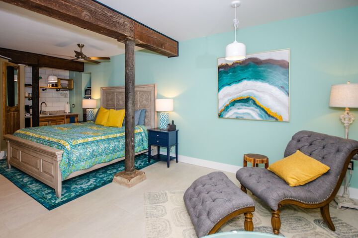 Room 15 of 40