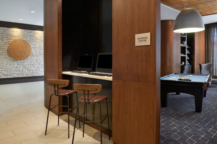 Courtyard by Marriott Calgary Airport