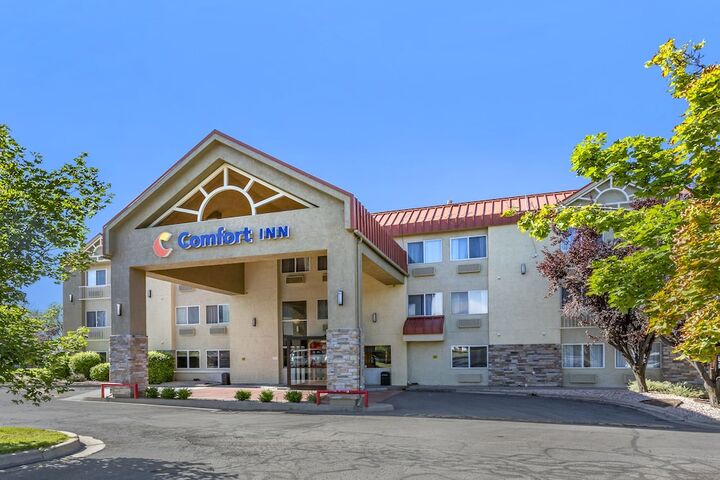 Hotel 6 of 56