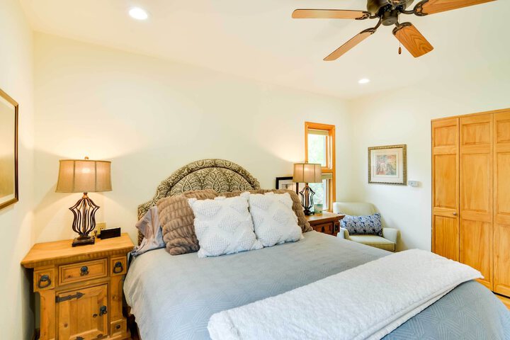 Buena Vista Retreat: Steps To Arkansas River!