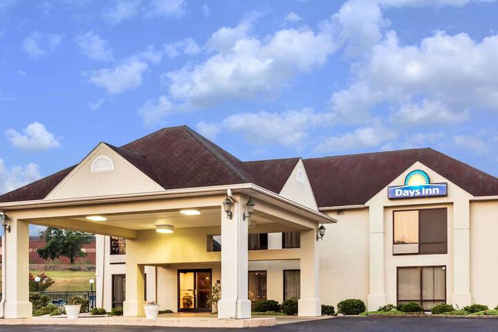Hotel 2 of 14