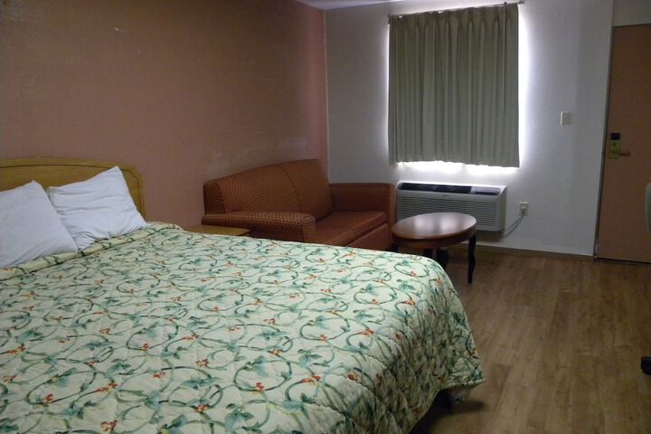 Room 29 of 75