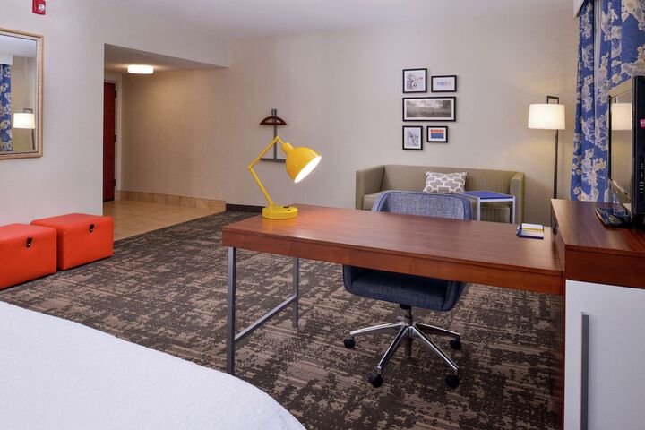 Room 41 of 68