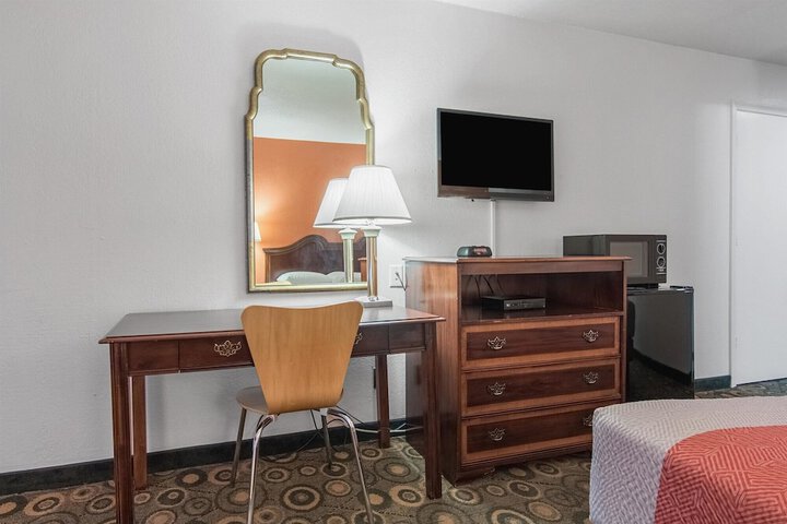 Motel 6 Hope AR