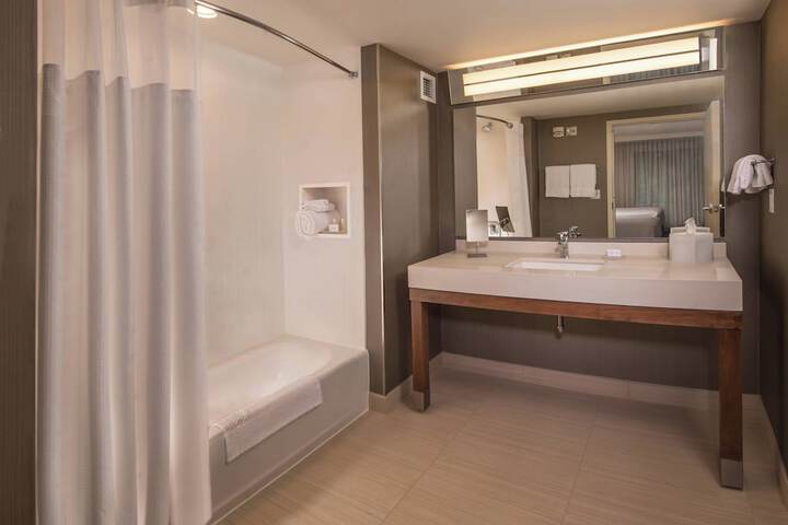 Courtyard by Marriott Hershey Chocolate Avenue