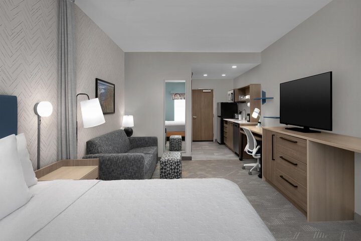Home2 Suites by Hilton Ashburn Va