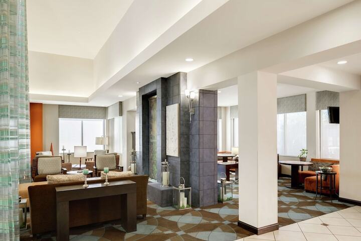 Hotel Interior 9 of 36