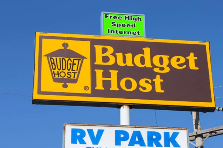 Hotel 3 of 27